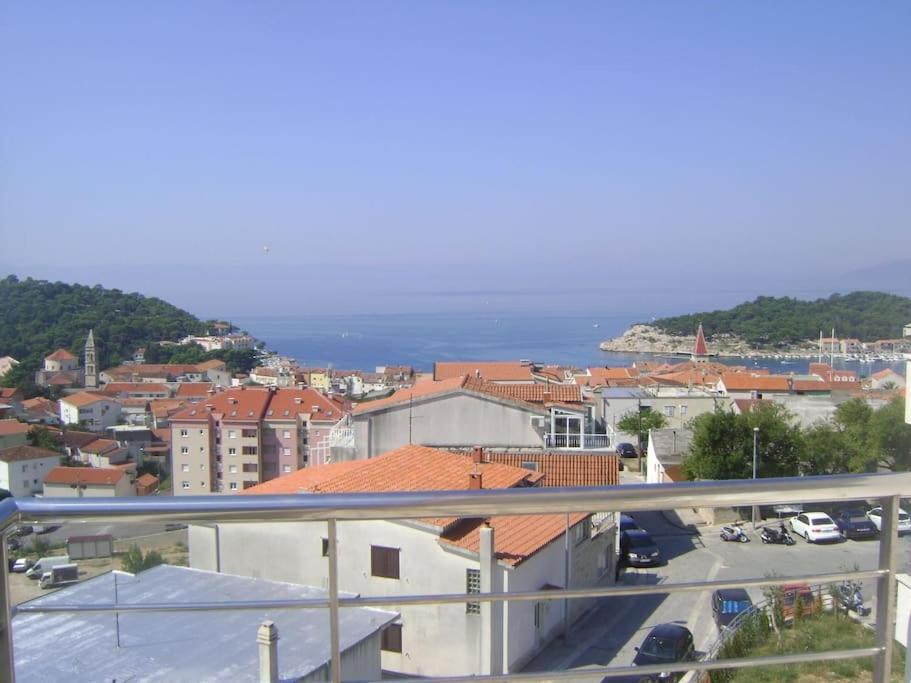 מאקרסקה Apartment Lucija - Cozy Flat In The City Center With A Sea View & Parking מראה חיצוני תמונה