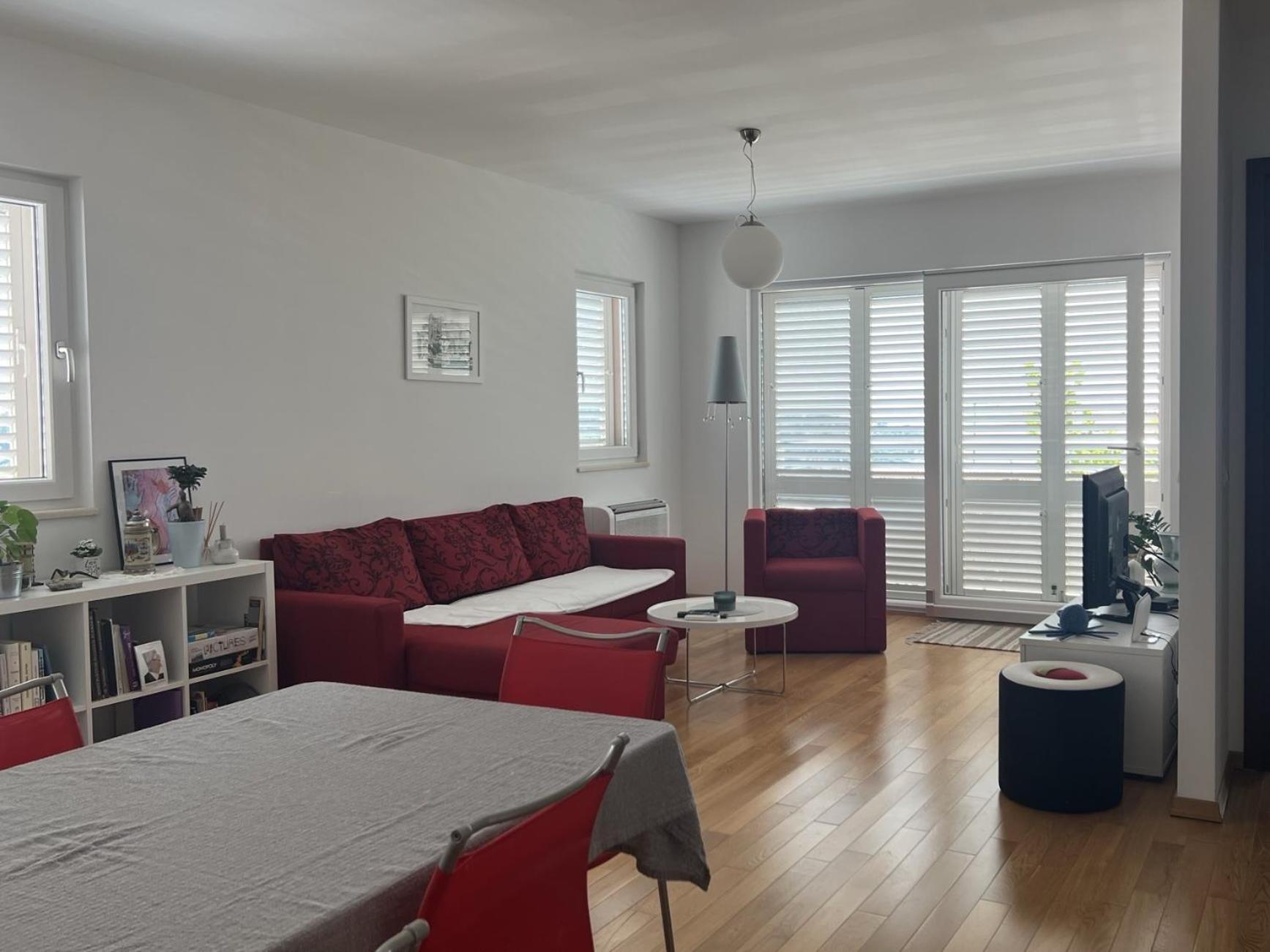 מאקרסקה Apartment Lucija - Cozy Flat In The City Center With A Sea View & Parking מראה חיצוני תמונה
